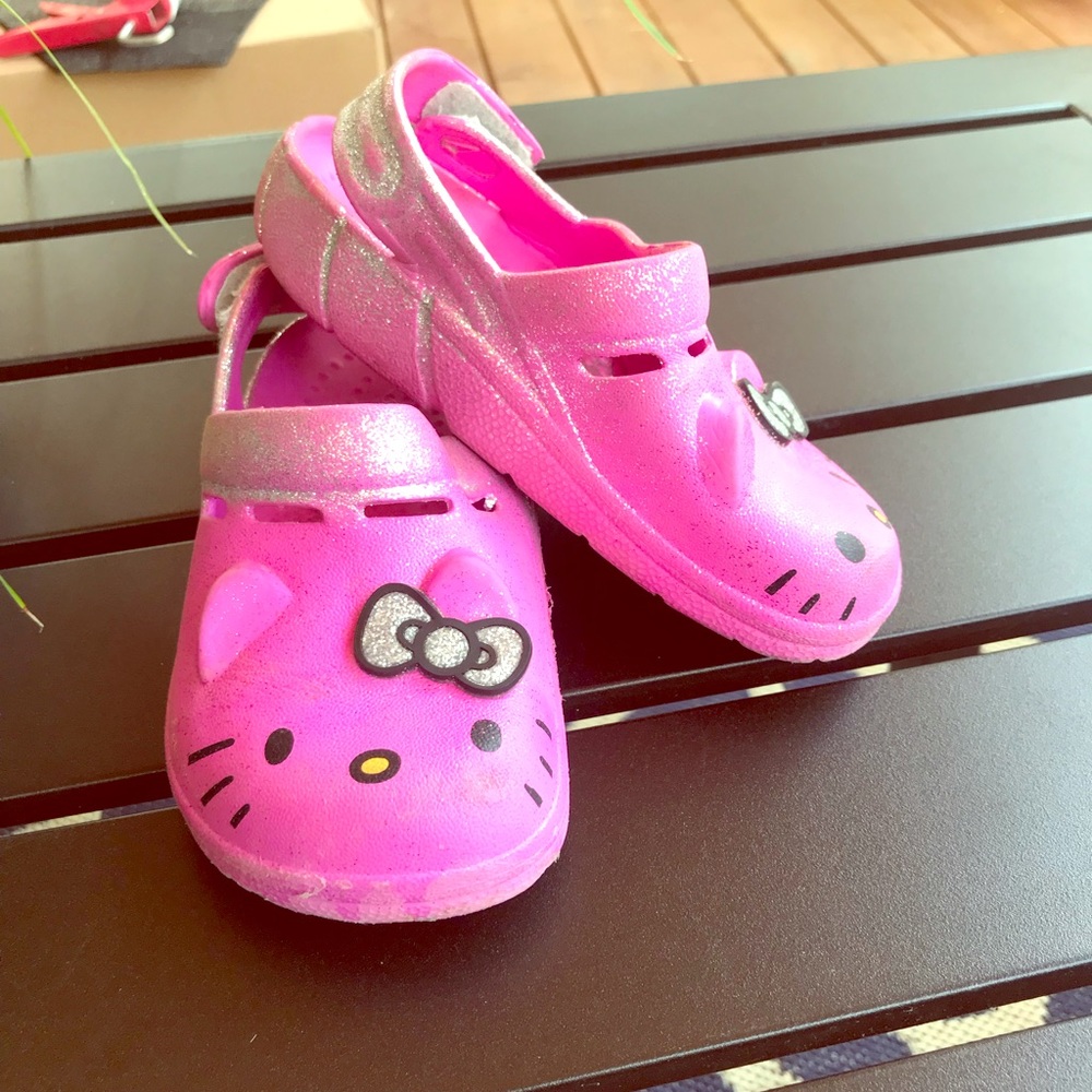 Croc style Hello Kitty slip on